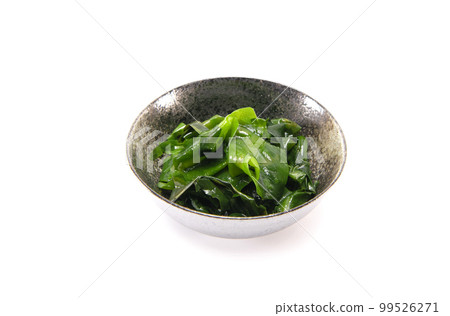 Laminaria (Kelp) Seaweed in black ceremic bowl. Japanese healthy food. 99526271