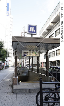 Osaka Metro堺筋線、中央線堺筋本町站（船場東）8號出口 99531910