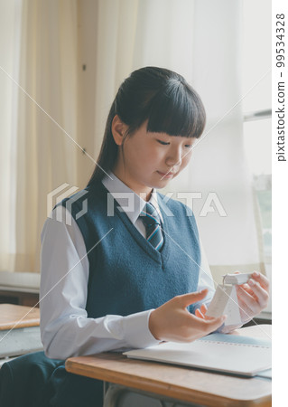 初中生 中學生 國中生 99534328