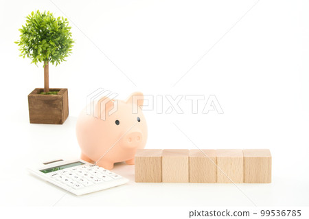 5 building blocks without letters, a piggy bank and a calculator 99536785