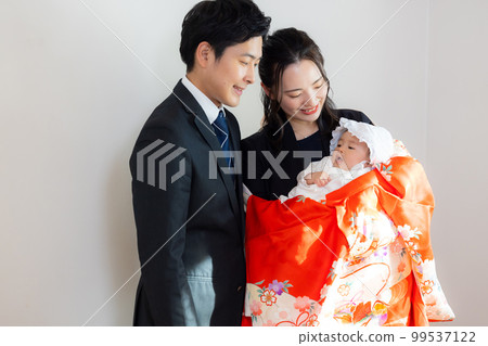 Shrine visit image Shrine visit image 99537122