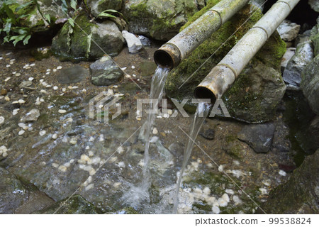 三重縣志摩市磯部町天岩戶（繪原水坑） 99538824