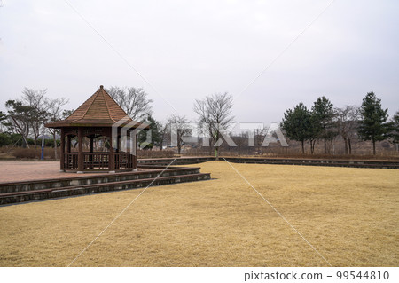 Yeosu Yeogang-gil Riverside Amusement Park Yeoju-si Gyeonggi-do 99544810