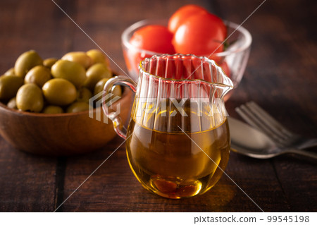 Olive oil Olive oil 99545198