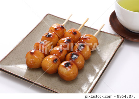 Mitarashi dumpling  99545873