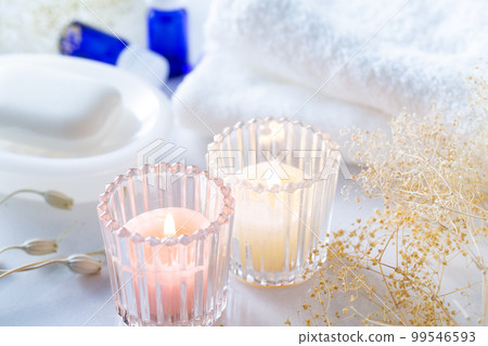 香薰蠟燭的形象 99546593