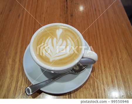 Cafe latte 99550946