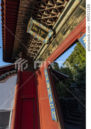 黃葉宗寺院崇福寺“大一門”[長崎縣長崎市] 99551189