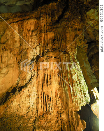 Scenery of Akiyoshi Cave Scenery of Akiyoshi Cave 99551591
