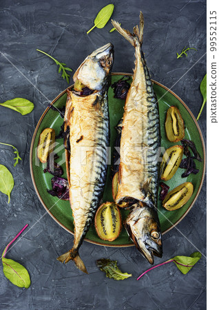 Grilled mackerel fish with kiwi 99552115