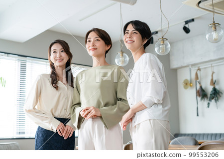 Business person 3 females Business person 3 females 99553206