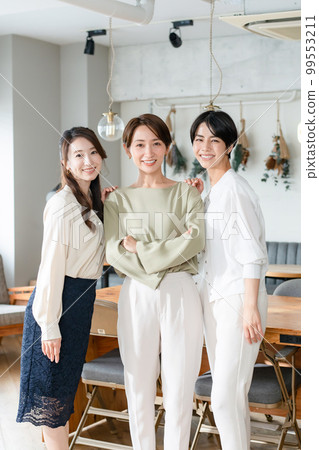 Business person 3 females Business person 3 females 99553211