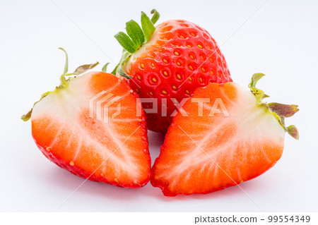 Strawberry close-up Strawberry cross-section 99554349