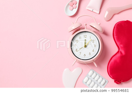 Concept of insomnia or bad sleep, problems with sleep Concept of insomnia or bad sleep, problems with sleep 99554681