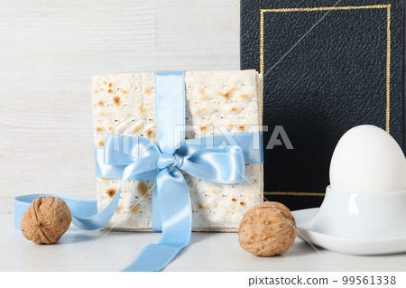 Concept of Passover or Pesach, happy jewish Easter 99561338