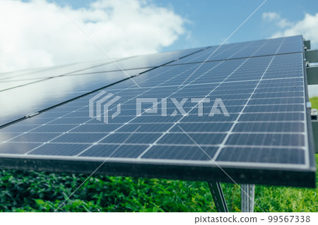 Photographing the details of a solar photovoltaic panel Photographing the details of a solar photovoltaic panel 99567338