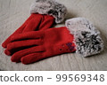 紅色手套 99569348
