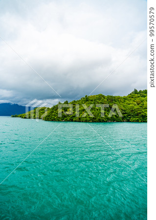 十和田湖觀光船（青森縣） 99570579