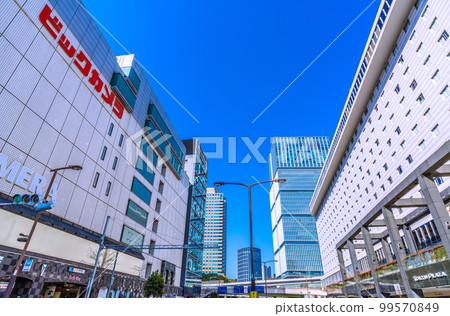 The cityscape of Tokyo in Japan, overlooking the cityscape such as Akasaka Mitsuke Station, Bic Camera, Tokyu Plaza, and Tokyo Garden Terrace 99570849