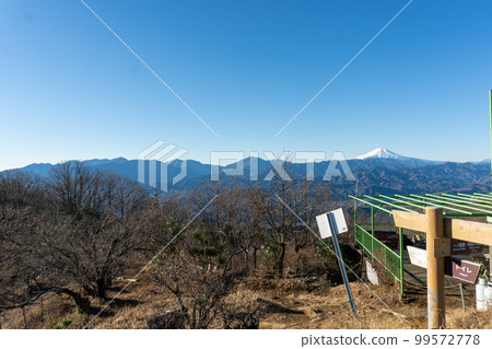 神場山和高尾山經由神場山登山口 神場山和高尾山經由神場山登山口 99572778