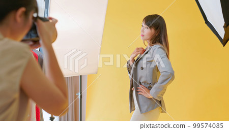 model in photography studio model in photography studio 99574085