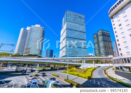 東京都市風景看法在日本赤坂見附陸上視圖 東京都市風景看法在日本赤坂見附陸上視圖 99574185