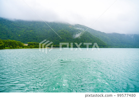 Scenery of Lake Towada on a sightseeing boat (Aomori Prefecture) Scenery of Lake Towada on a sightseeing boat (Aomori Prefecture) 99577480
