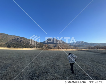 冬天前往九重山 冬天前往九重山 99578793