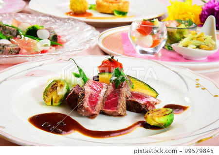French course beef steak 99579845