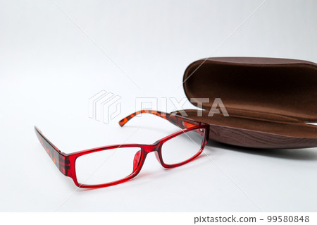 eyeglasses, lifestyle, eyeglasses, glasses, frames, eyeglass cases, daily necessities, eyeglasses, lenses 99580848