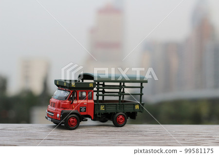 the scale of figure, Model of the Truck the scale of figure, Model of the Truck 99581175