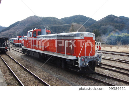 水軍線常陸台後站DE10機車調車 99584631