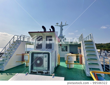 Tsuken Island Ferry Kugani 3F 甲板 Tsuken Island Ferry Kugani 3F 甲板 99586322