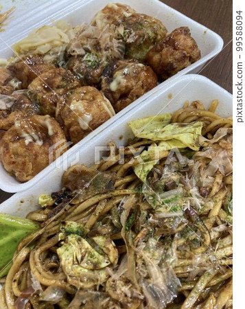 Yakisoba和Takoyaki 99588094