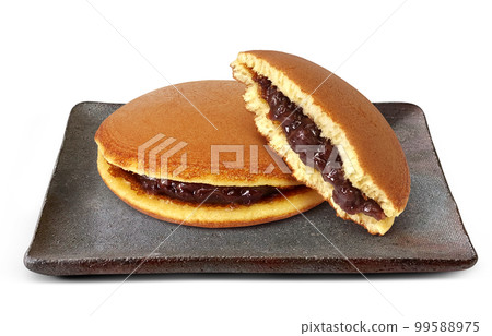 Dorayaki illustration real 99588975
