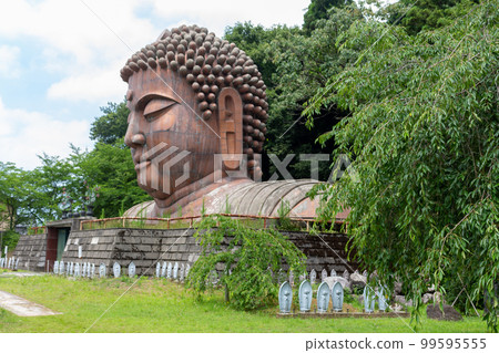 The Shakyamuni Daibutsu Buddha at Hanibe caves, Japan. 99595555