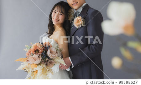 Wedding bride and groom Wedding bride and groom 99598627