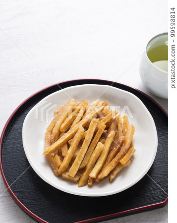 Sweet potato chips 99598814