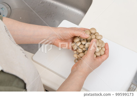 [Middle housewife tears shimeji] 99599173