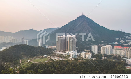 a group of public Estate at Shun, Feb 24 2023 a group of public Estate at Shun, Feb 24 2023 99600310