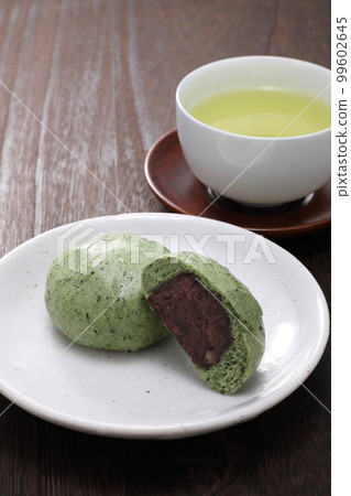 Wormwood bun Wormwood bun 99602645