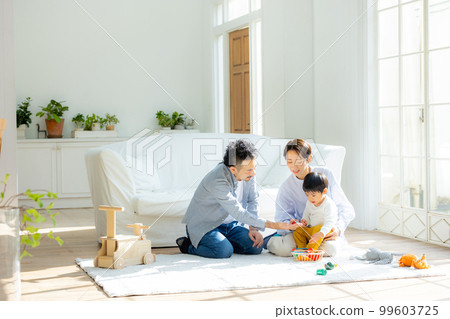 Living room family 99603725