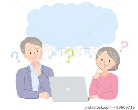 一對年長夫婦的插圖素材，一邊看著 PC 一邊思考的表情 99609719