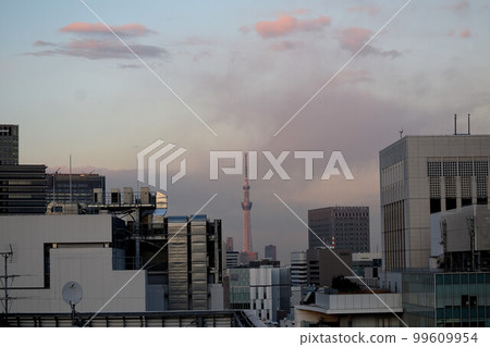 銀座大廈和東京晴空塔 99609954