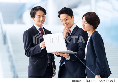 Business businessman office team meeting conference 99612591