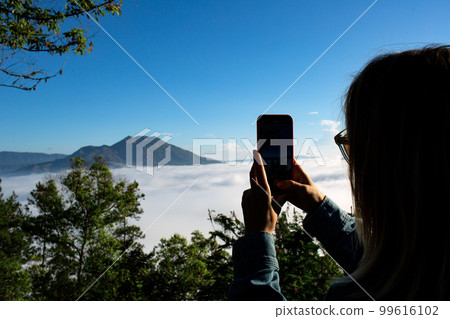 amazing view of the volcano amazing view of the volcano 99616102