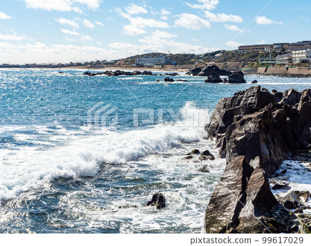 千葉縣犬吠崎的太平洋，冬日明媚清新 99617029