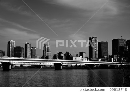 淀川和梅田單色方向的對岸 99618748