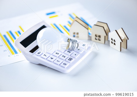 Electricity charge image 99619015