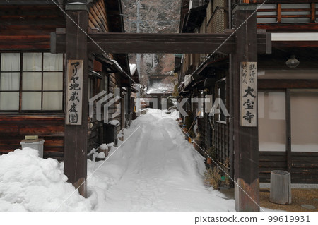 Daihoji Maria Jizo Garden (Narai-juku, Shiojiri City, Nagano Prefecture) Daihoji Maria Jizo Garden (Narai-juku, Shiojiri City, Nagano Prefecture) 99619931